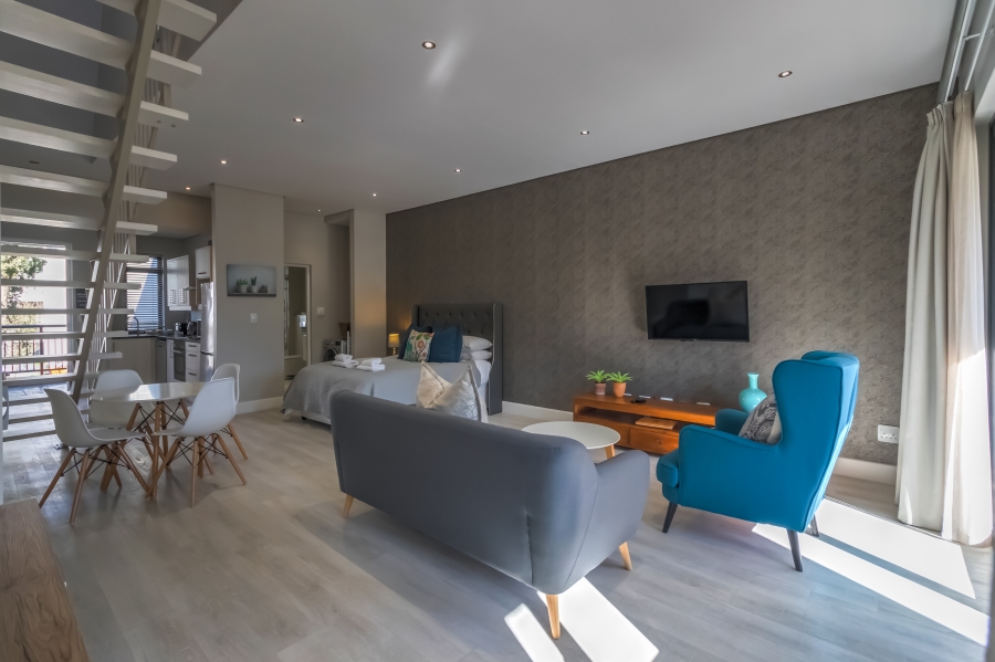 2 Bedroom Property for Sale in Paardevlei Western Cape